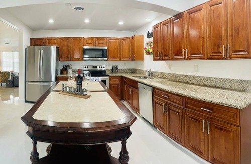 Lake Clarke Shores House | Artsy, water-views, heated pool, tiki, 4Bdrom, 3Bth, Sleeps 10