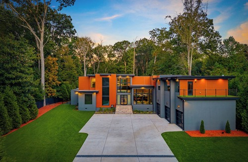 North Decatur House | Atlanta Modern | Pool, Hot Tub & Basketball Court