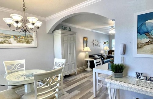 Indian Shores House | Barefoot Beach Resort A202