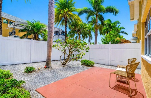 Indian Shores House | Barefoot Beach Resort F104