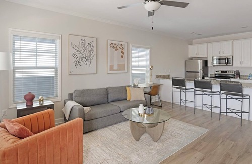 Huntsville Apartment | Barsala l Modern 2BD Cottages Near Huntsville’s Best Spots