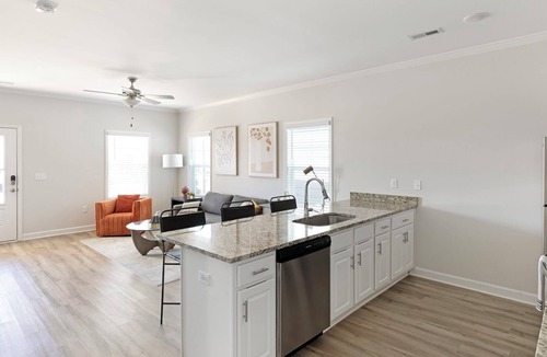 Huntsville Apartment | Barsala l Modern 2BD Cottages Near Huntsville’s Best Spots