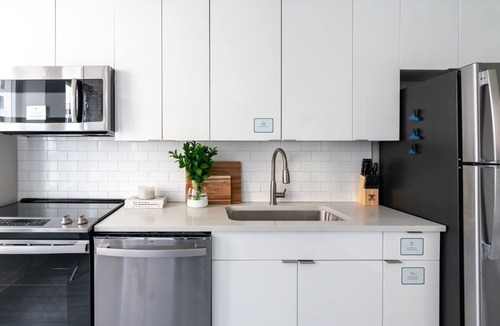 Downtown Jackson Apartment | Barsala | Studio at the heart of Downtown Jackson