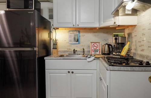 Lawrenceville Apartment | Basement Suite- 1BR/1BA/shared space