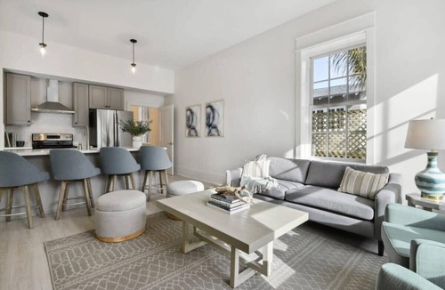 Bay St Louis Condo | Bay St Louis Building, Old Town BSL