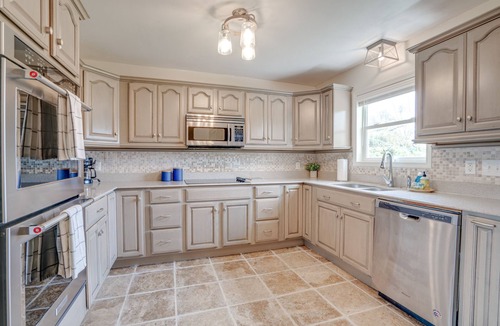 Old Town House | Bay Town Hideaway with Golf Cart