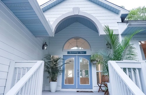 Freeport House | Bayfront Retreat on 1.5 Acres - Private Dock - 4BR Near Destin