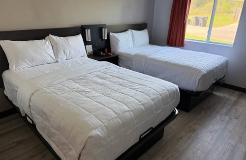 Athens Hotel | Baymont by Wyndham Athens, TN