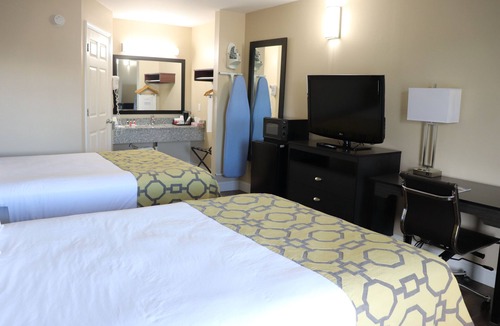 Florence Hotel | Baymont by Wyndham Florence/Muscle Shoals