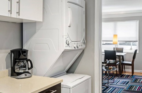 Buckhead Apartment | (BC1bH) Great Location, Peaceful Condo Near Peachtree Street