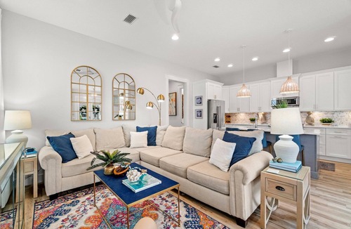 West Panama City Beach House | Beach 3 min walk, west end PCB ,sleeps 15. Message for specials.