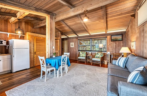 Englewood House | Beach Front Escape with Private Balcony & Beach Access, Pet Friendly