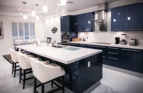 North Beach Villa | Beach Villa. Walk to the beach 1min. Close to Broadwalk. More than a week stay!