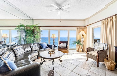 Sandestin Apartment | Beachfront Villa with Balcony Pool and Sauna