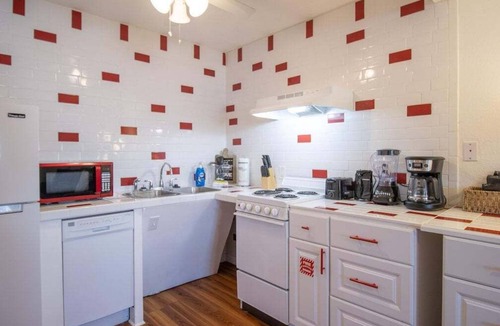 Biloxi Condo | Beautiful 1 Bd/1 Bth 1st Floor Condo