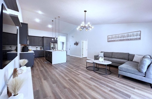Legacy Park House | Beautiful 5Bd Pool Gm Hm, Legacy Park-409CR