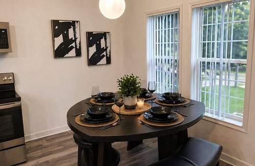 East County Civic Group Apartment | Beautiful and Modern Apartment