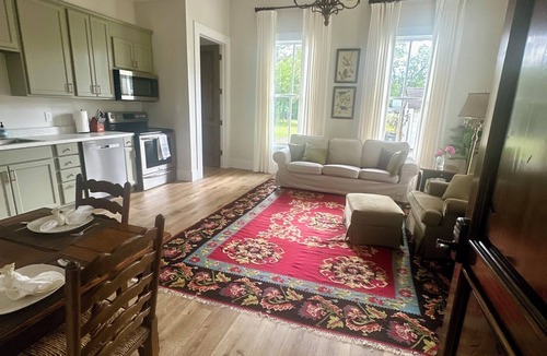 Blakely Apartment | Beautiful Barron Suite in Barron-Hobbs Historic Home
