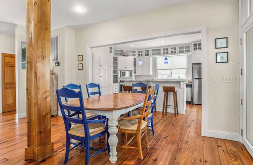 Beachwalk House | Beautiful Beachfront House With Amazing Views!