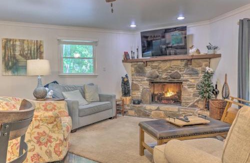 Brevard House | Beautiful Connestee Falls Home w/Porch in Brevard
