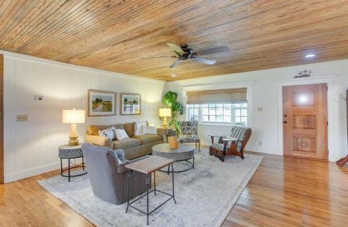 Lenox House | Beautiful Georgia Farmhouse Rental w/Patio
