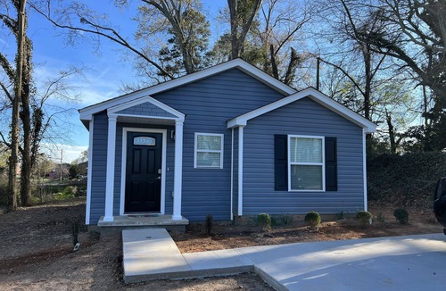 Seneca House | Beautiful home near Clemson