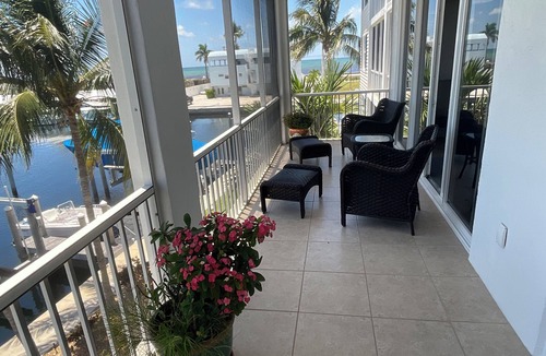 Islamorada Condo | Beautiful 'Keysey' Condo in Bay Harbour Gated Community 26-0169