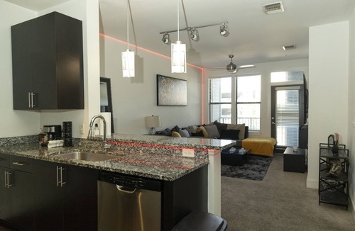 Central Business District Apartment | Beautiful Luxury Condo IN Downtown Orlando