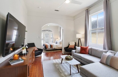 Mid-City House | Beautiful Mid-City Masterpiece | Near Street Car