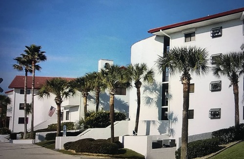 New Smyrna Beach Condo | Beautiful, modern, oceanfront condo within walking distance to Flagler Avenue.