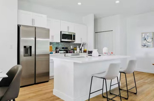 Port Charlotte House | Beautiful, modern and new Home