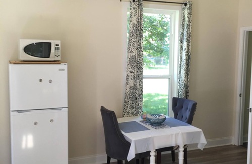 Madisonville Cottage | Beautiful New Cottage 50 Minutes North Of New Orleans In Country Setting