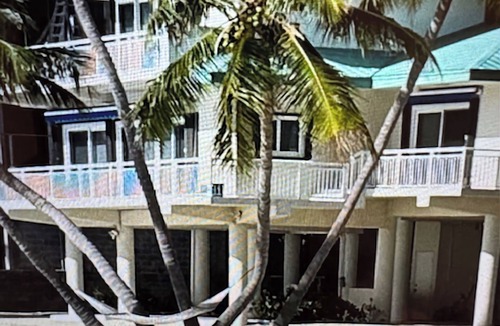 Islamorada Villa | Beautiful ocean front private beach 2-bedroom house gorgeous views Isla morada