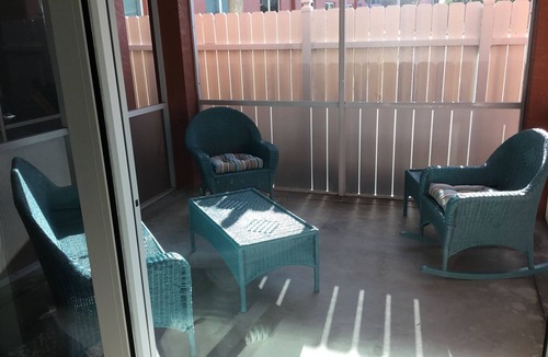 North Redington Beach Condo | Beautiful 2 bedroom 2 Bath directly across from Gulf