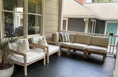 Candler Park House | Beautifully Decorated House, heart of Candler Park -Baby Friendly!
