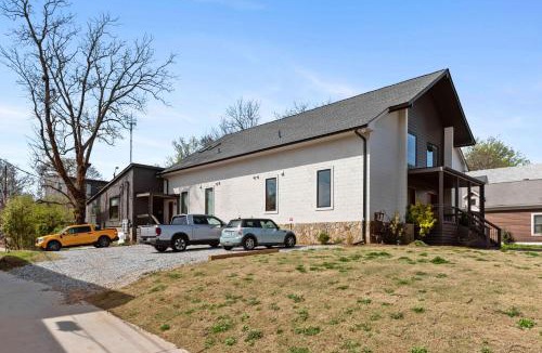 Reynoldstown Apartment | Beltline Basilica
