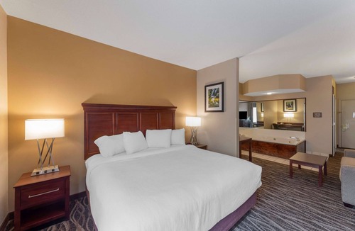 Russellville Hotel | Best Western Plus Russellville Hotel & Suites