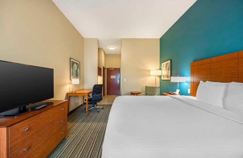 Florence Hotel | Best Western Plus Tuscumbia/Muscle Shoals Hotel & Suites