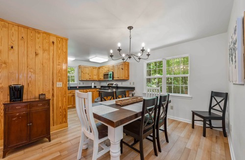 Mentone House | BIG-3BR/3BA+HotTub+Game Room+FirePit+Great Location