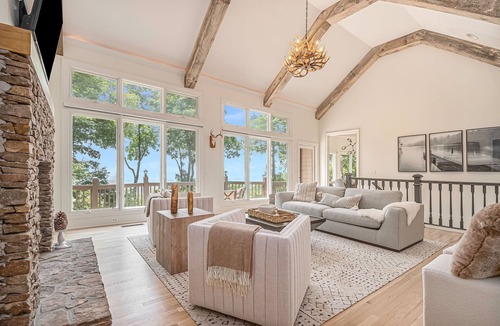 Big Canoe House | Big Canoe Mountain Home with Spectacular Mountain Views - Game room!