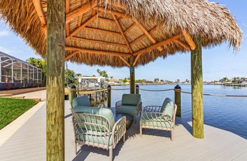Burnt Store House | BIG WATER VIEW!, Heated Saltwater Pool and Spa - Villa Manatees Crossing - Roelens