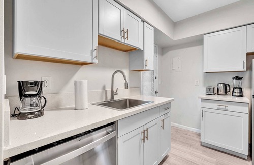 Bay Harbor Islands Apartment | Biscayne Passage | Family 2BR Retreat