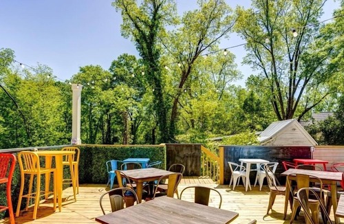 Monticello Bed & Breakfast | Blaque Butterfly at Reese Hall