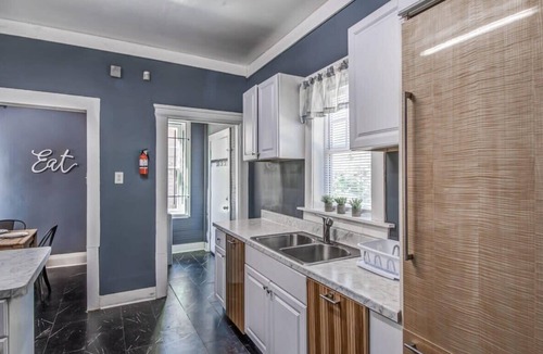Memphis House | Blue Hideaway - Mins to Downtown