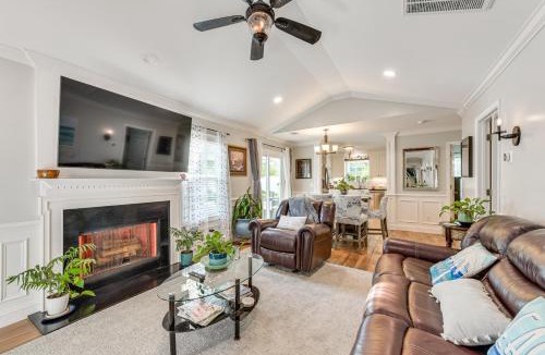 Bluffton House | Bluffton Getaway w/Fenced Yard: 7 Mi to Beach!