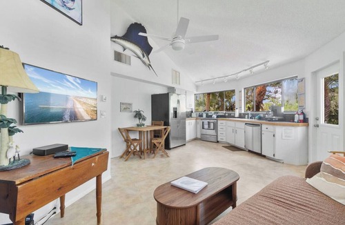 Englewood House | Boaters Paradise W Dock Access - .4 Mile to Beach