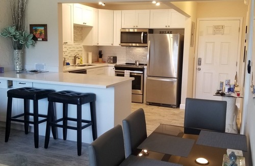 Marathon Condo | Boating & Beaches! Marathon 1 bdrm condo on canal w/boat launch.