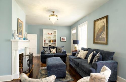 Natchez House | Borum House - 3 Bed, 2 & Half Bath, Full Kitchen, Heart of Downtown Natchez
