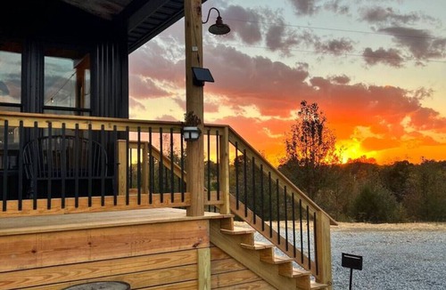 Lawrenceburg Cottage | Bourbon Barrel Cottages #2 on Ky. Bourbon Trail