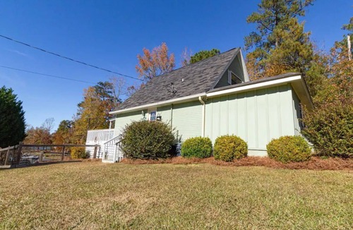 Hardwick House | ‘Bout Time Vacation - Pet Friendly - Amazing Hot Jacuzzi and Spa Room - Elegant